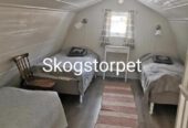 stuga ”SKOGSTORPET” 3 dygn/4bäddar,