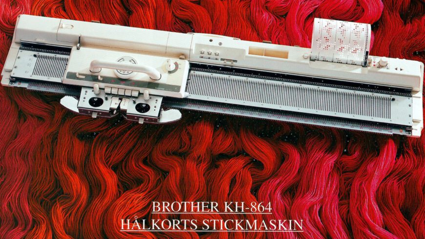 Stickmaskin Brother medstickmaskinsbord och tillbehör